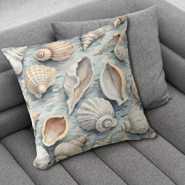 Soft Blue Coastal Seashell Watercolor Kudde