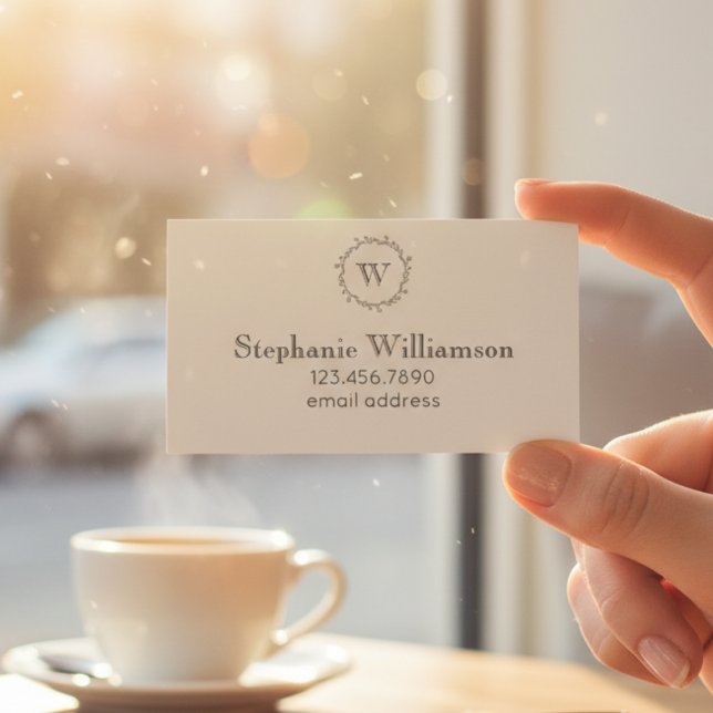 Soft Botanical Wreath Monogram – Chic Visitkort (Soft Botanical Wreath Monogram – Chic Business Card)