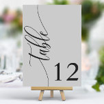 Soft Grått Modern Calligraphy Bröllop Bordsnummer<br><div class="desc">Följ gästerna till deras platser med de här chic elegant mjuka bordsnumren grått bröllop. De här bordsnumren har en minimalistisk design med modern kalligrafi och ger dig en smula sofistikering till din bröllopsmottagning. Den mjuka bakgrunden och den rena typografin i eleganten säkerställer att den är enkel att läsa samtidigt som...</div>