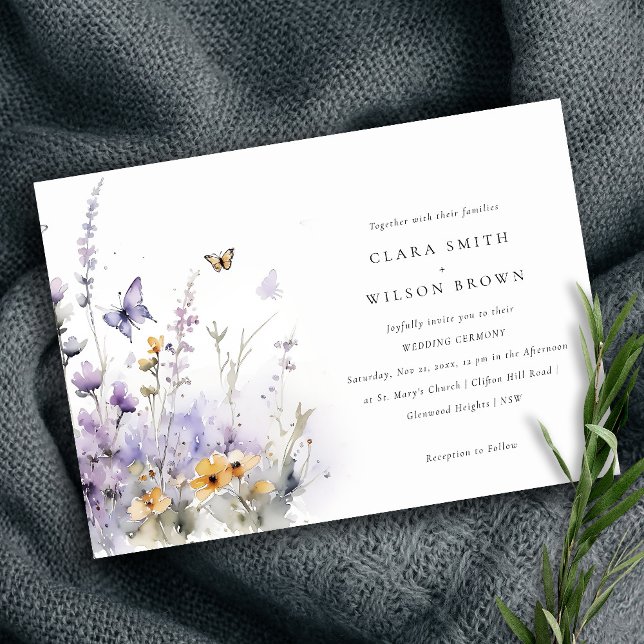Soft Lilac WildblomButterfly Garden Wedding Inbjudningar (Skapare uppladdad)