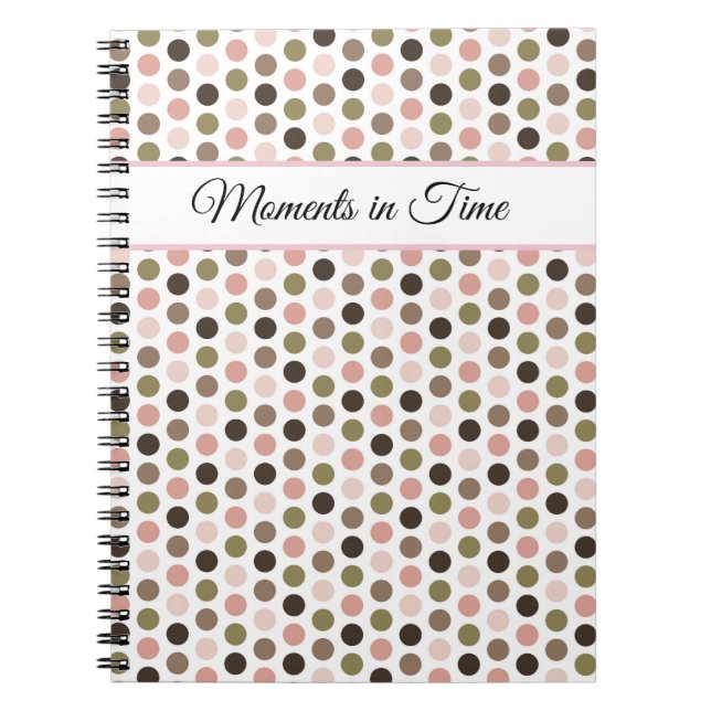 Soft, Retro Olive, Pink, and Brown Polka Dots Anteckningsbok (Framsidan)