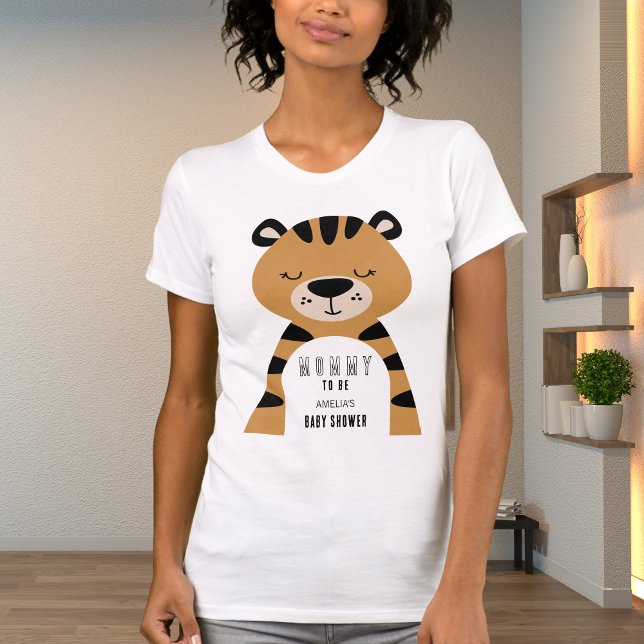 Soft Safari Tiger Mommy To Be Neutral Baby Shower T Shirt (Skapare uppladdad)