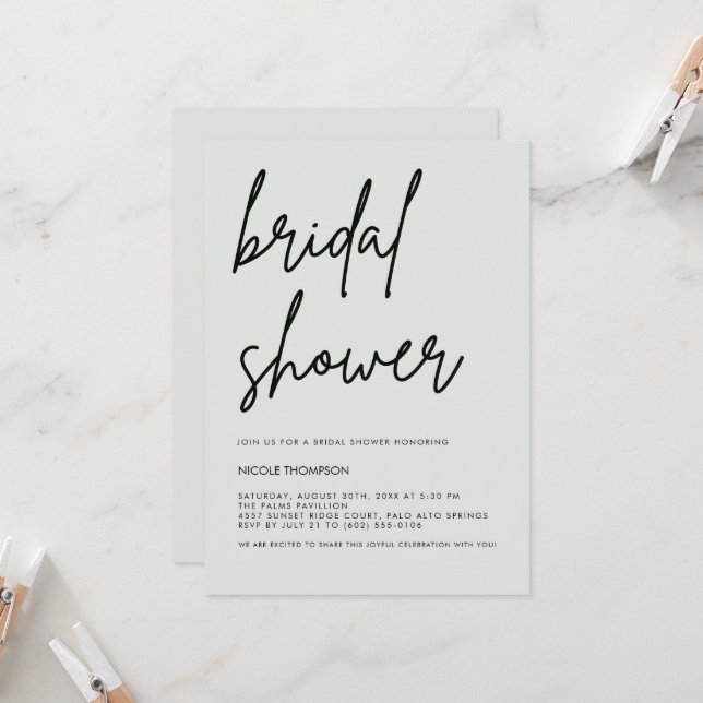 Soft Sage Script Modern Bridal Shower Invitation  Inbjudningar (Fram/Back In Situ)