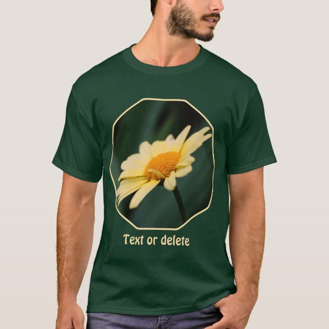 Soft Yellow Daisy Flower Nature Personalized T Shirt (Framsida)
