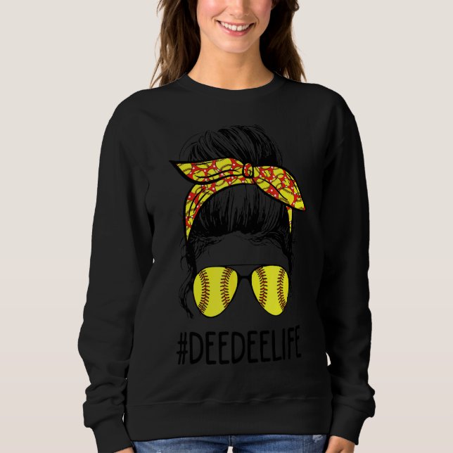 Softball Deedee Life Messy Bun Game Day Mor T Shirt (Framsida)
