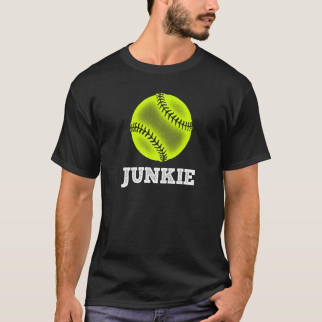 Softball Junkie Softball T Shirt (Framsida)