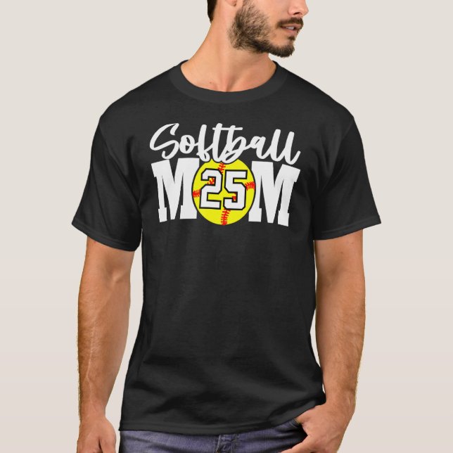 Softball Mamma nummer 25 T Shirt (Framsida)