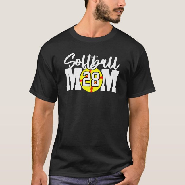 Softball Mamma nummer 28 T Shirt (Framsida)