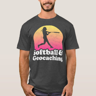 Softball och Geocaching Gift för fotbollsspelare T Shirt