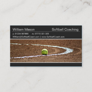 Softball på en visitkort för softballfältfoto