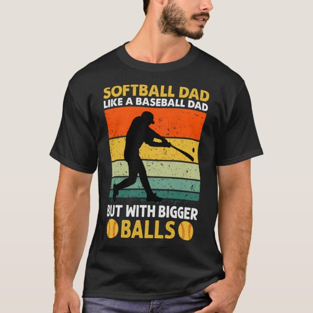Softball Pappa liknar en baskeboll men med Bollar T Shirt (Framsida)