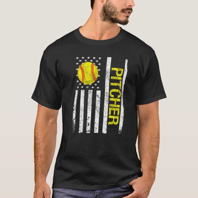 Softball Pitcher American USA flagga T Shirt (Framsida)