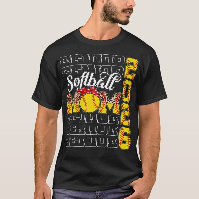 Softbollsklass Mamma 2026 2026 Studenten T Shirt (Framsida)