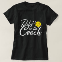 Softbollstränarens fru hävdar coachen