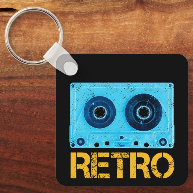 Sök efter Vintage Cassette 80 s Party Nyckelring (Framsida)