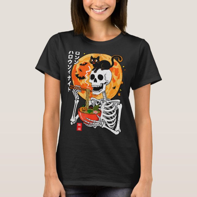 Soky Skeleton Eating Ramen Bowl With Cat Halloween T Shirt (Framsida)