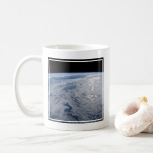 Sol Glint Beaming i södra Stilla havet. Kaffemugg
