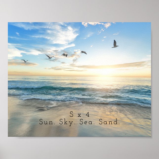 Sol, Himlar. Havet. Sand. Beach Scene Poster (Framsidan)