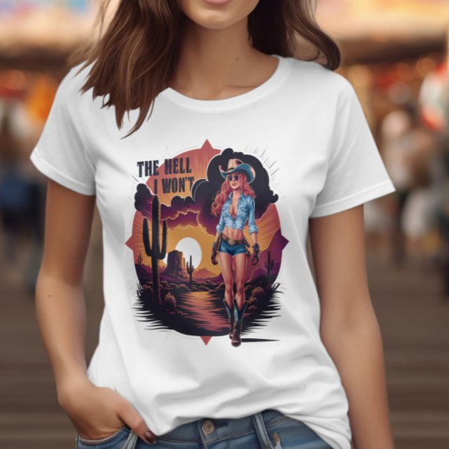 Sol-kyld Cowgirl: A Porträtt of Bolness T Shirt (Skapare uppladdad)