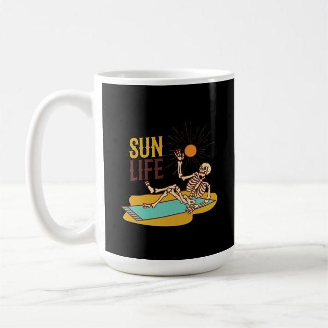 Sol Life med Skeleton Sunning på en Kaffemugg (Vänster)