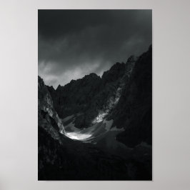 Sol ljus genom mörkens moln poster