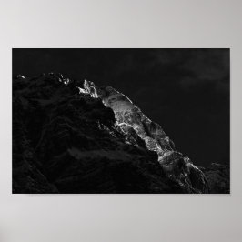 Sol lyser på berg poster