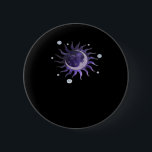 Sol och Måne Whimsigothic Gothic Witchy Witch Knapp<br><div class="desc">Ett mystiskt sol och måne-mönster med gotisk,  häxaktig,  Whimsigoth-påverkan. Magisk och celestial.</div>