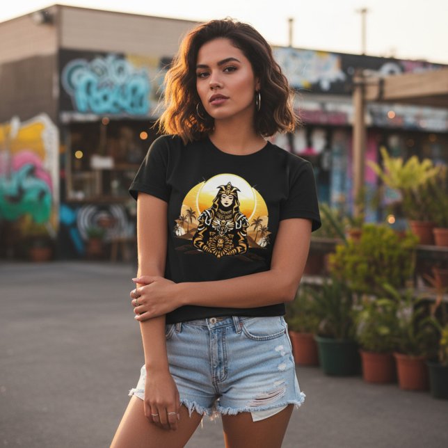 Sol Priestess T Shirt (Skapare uppladdad)