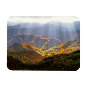 Sol Rays over Shirakami-Sanchi-bergen Magnet