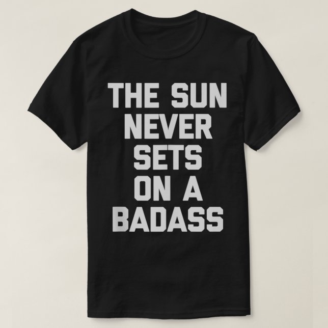 Sol sätter aldrig på en märklig coola. t shirt (Design framsida)