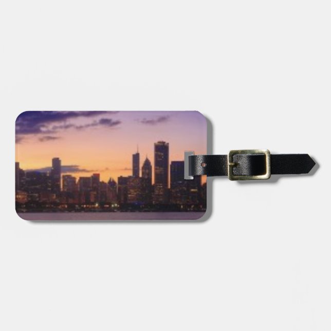 sol sätter över Chicagoskylinen Bagagebricka (Horisontell Framsida)