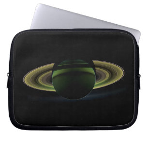 Sol Shining bakom Planet Saturn Casting a Shadow Laptop Sleeve