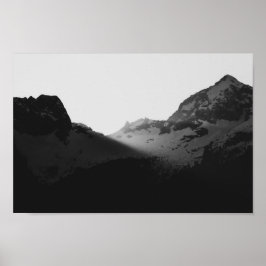 Sol strålar över bergen poster