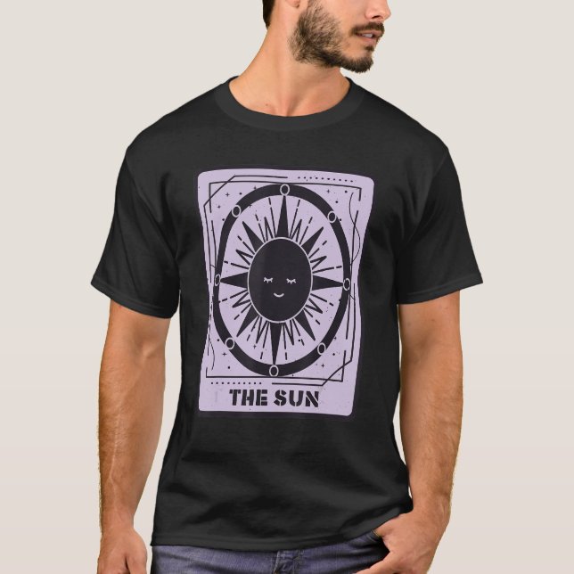 Sol-Tarot Card-vykort, oktum magic T Shirt (Framsida)