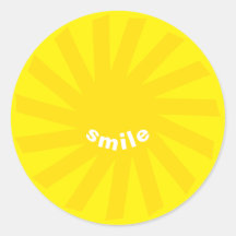 Sol vid sjömil gult, smart roligt vid lycklig, mod