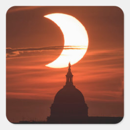Solar Eclipse 2021 Fyrkantigt Klistermärke