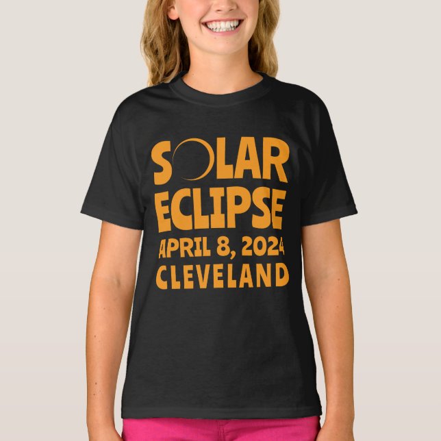 Solar Eclipse 2024 Cleveland Ohio T Shirt (Framsida)