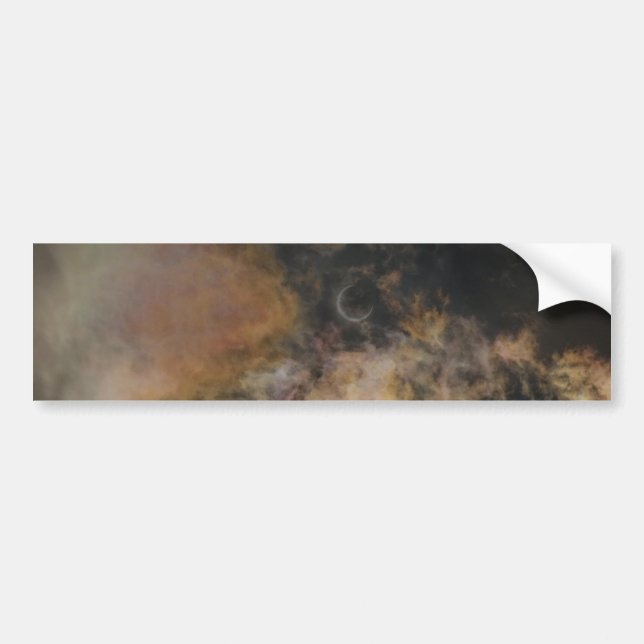 Solar Eclipse and Clouds Bildekal (Framsidan)