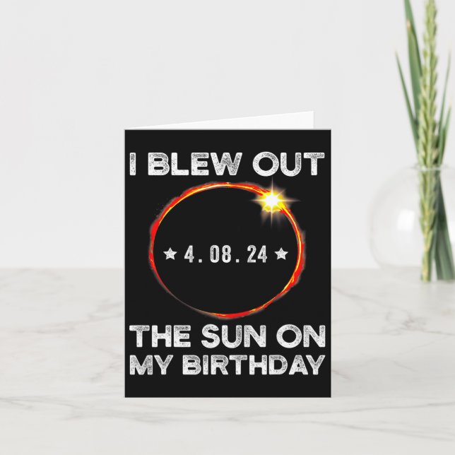 Solar Eclipse Birthday I Blew ut ur Sol på min bi Kort (Framsida)
