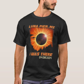 Solar Eclipse Mountain Hiking Luna Pier MI M T Shirt