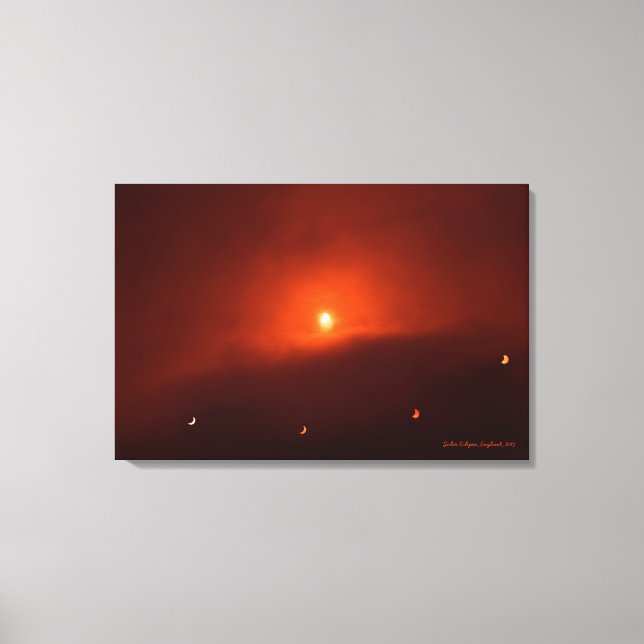Solar Eclipse over Somerset, 2015 Canvastryck (Framsida)