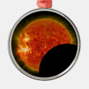 Solar Eclipse under arbete Julgransprydnad Metall