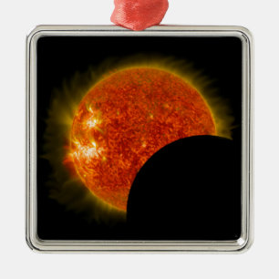 Solar Eclipse under arbete Julgransprydnad Metall