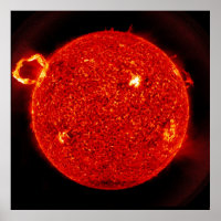 Solarstrålning släpps ut från Sol