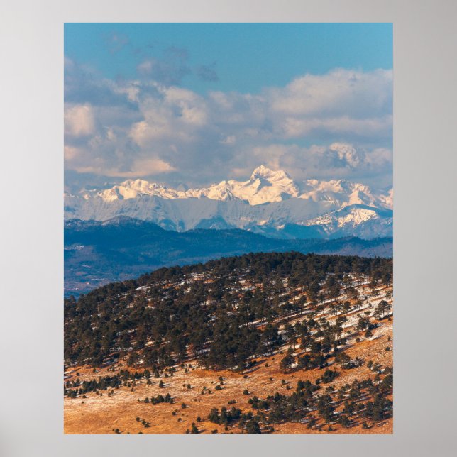 Solbelyst bergsgräs av Triglav-orange Poster (Framsidan)