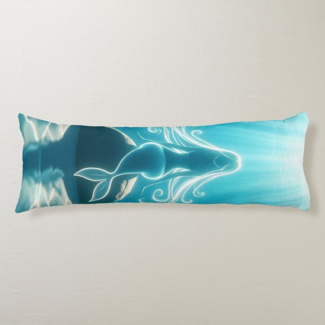 Solbelyst, sjöjungfru under vatten kroppskudde (Framsidan)