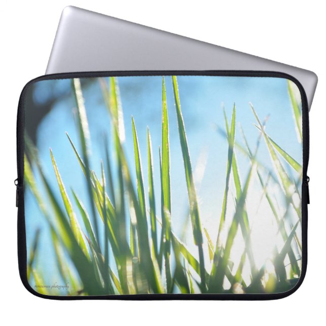 Solbelysta blad laptop fodral (Framsidan)