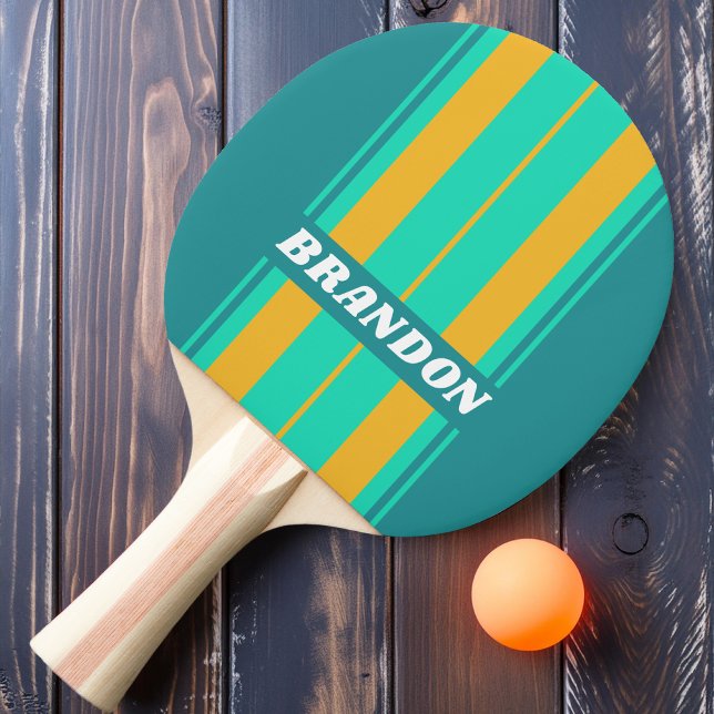 Solbelysta havets brädremsor med namn pingisracket (Skapare uppladdad)