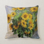 Solblommor av Monet Kudde<br><div class="desc">Impressionistisk målning "Solblommor" från 1881 av Claude Monet.</div>