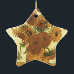 Solblommor av Van Gogh Julgransprydnad Keramik<br><div class="desc">Fortfarande Life: Vas med femton solblommor som målas upp av Vincent van Gogh För uttrycksfrihet är inte bara ett sätt att se sak: det är också ett sätt att skapar dem, att måla dem. En expressionist målar inte "platt" och i rena toner - han bryter upp tonerna och använder dem...</div>